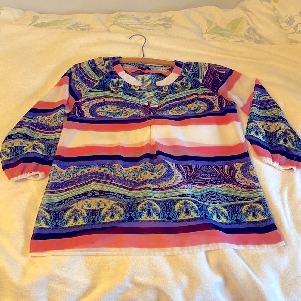 Nice casual multi color sheer blouse.